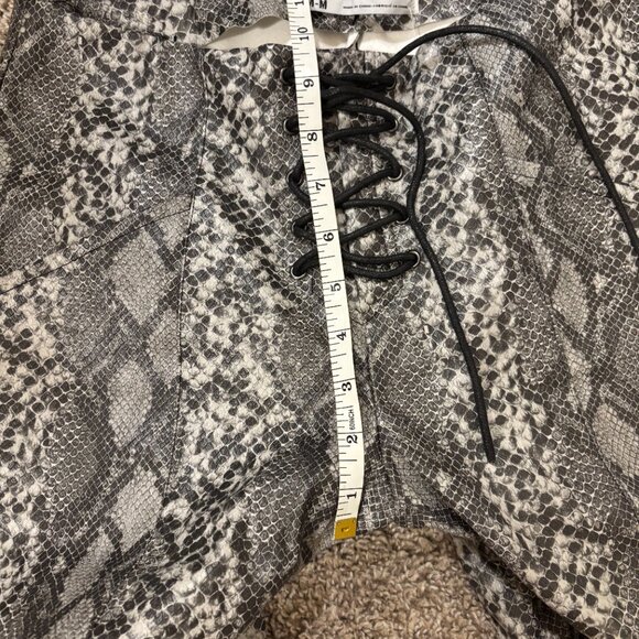 Ecote Snakeskin Faux-Leather Low-Rise Flare Pants - Picture 5 of 5